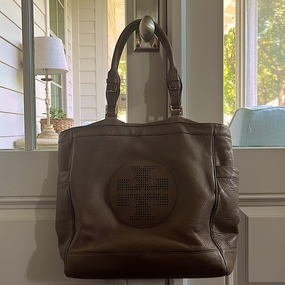 Tory Burch tote